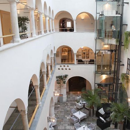 Hotel Palais Salzamt Klagenfurt am Woerthersee ภายนอก รูปภาพ